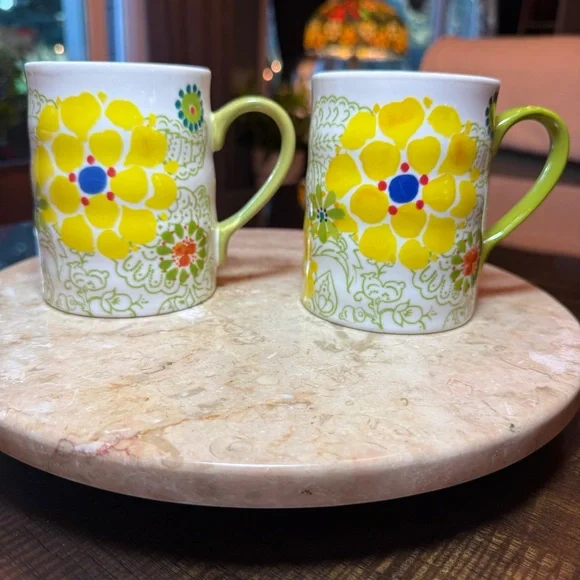 Anthropologie Biscuit Floral Ceramic Mugs Coffee Tea Set Of 4; 2 Yellow 2 Blue - Picture 2 of 9